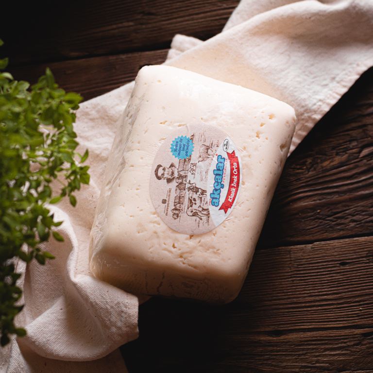 Tam Yağlı Orta Yumuşak Klasik Peynir 4kg - 1